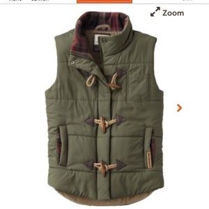 Legendary Whitetails women’s quilted vest